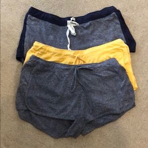 Make + model shorts (3 pairs)